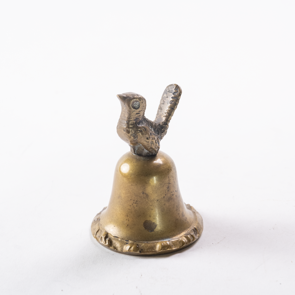 銅細工 カバの灰皿 装飾品 工芸品 美術品 置物 5a0409f0a57903edc103303f9e8934