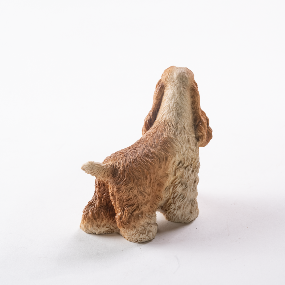 Cocker spaniel dog figurine