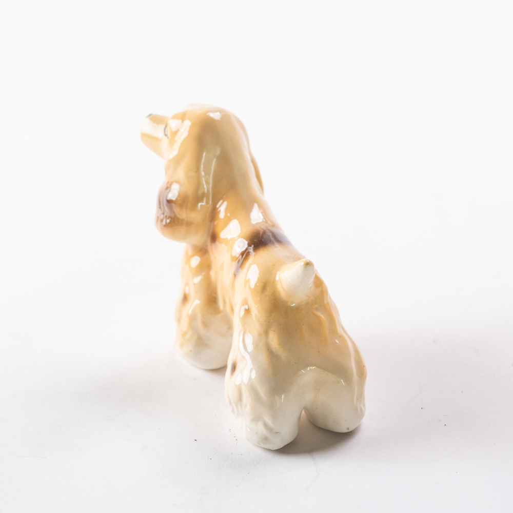 Cocker spaniel dog figurine