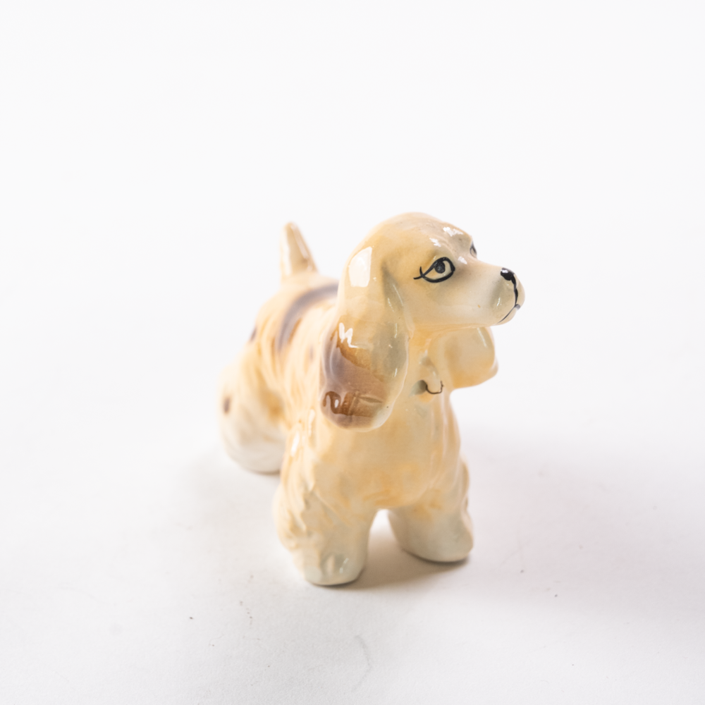 Cocker spaniel dog figurine
