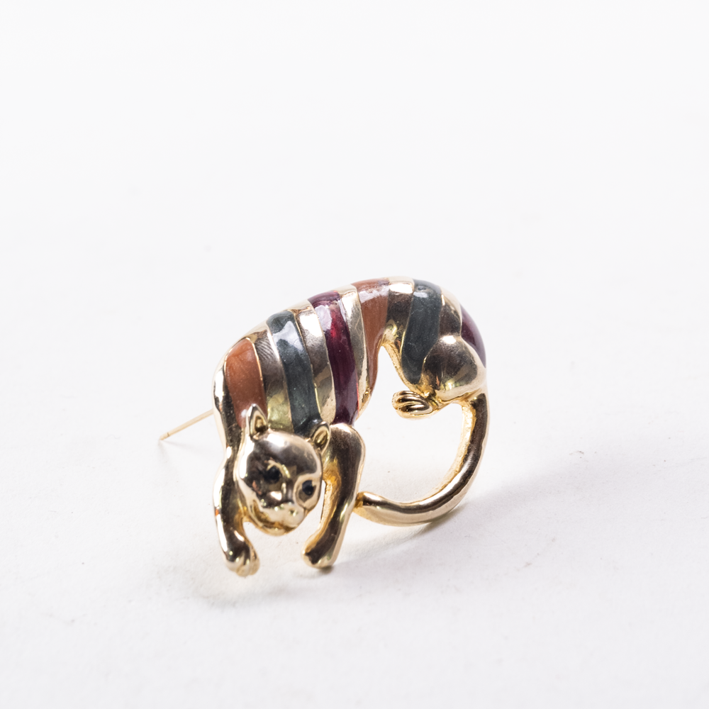 Colorful cat enamel brooch