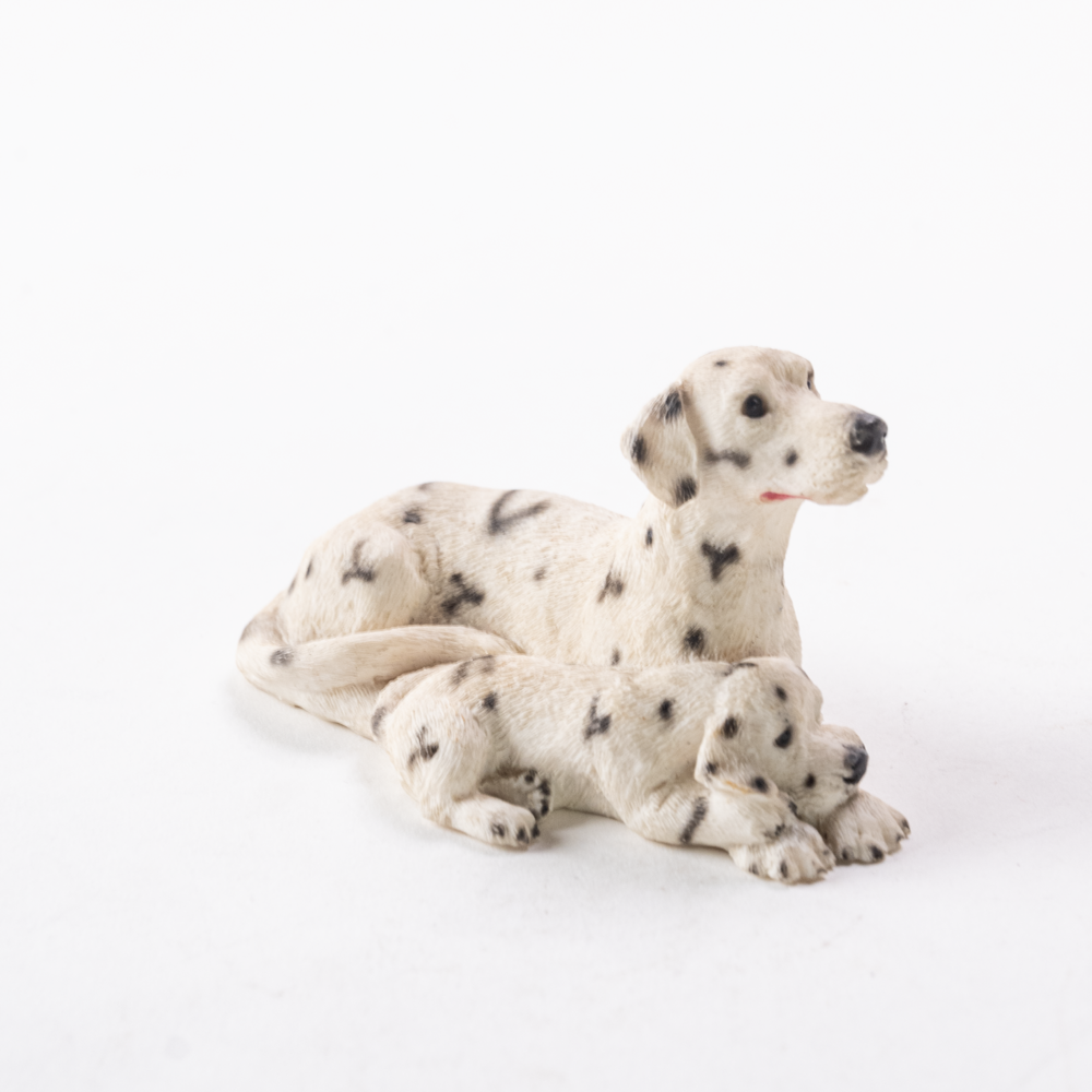 Dalmatian parent puppy dog ​​figurine