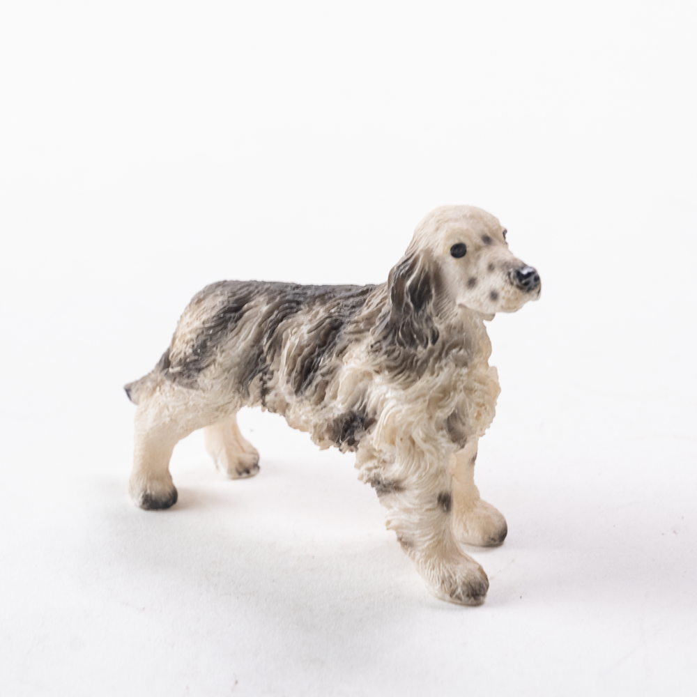 English setter dog figurine