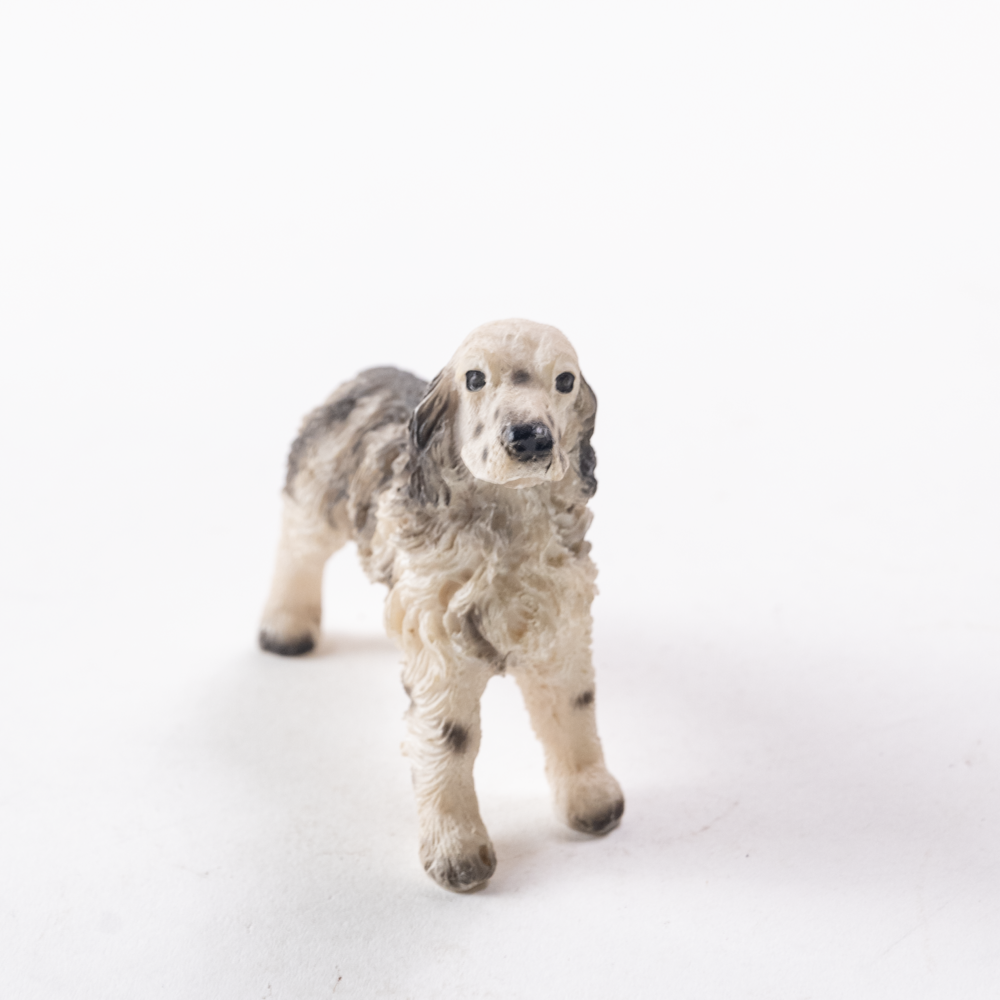 English setter dog figurine